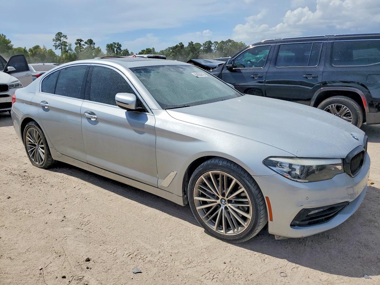 2018 BMW 530 I - Image 4