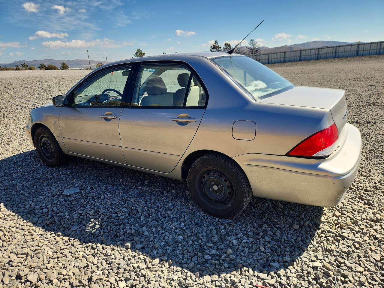 2003 Mitsubishi Lancer Es - Image 2