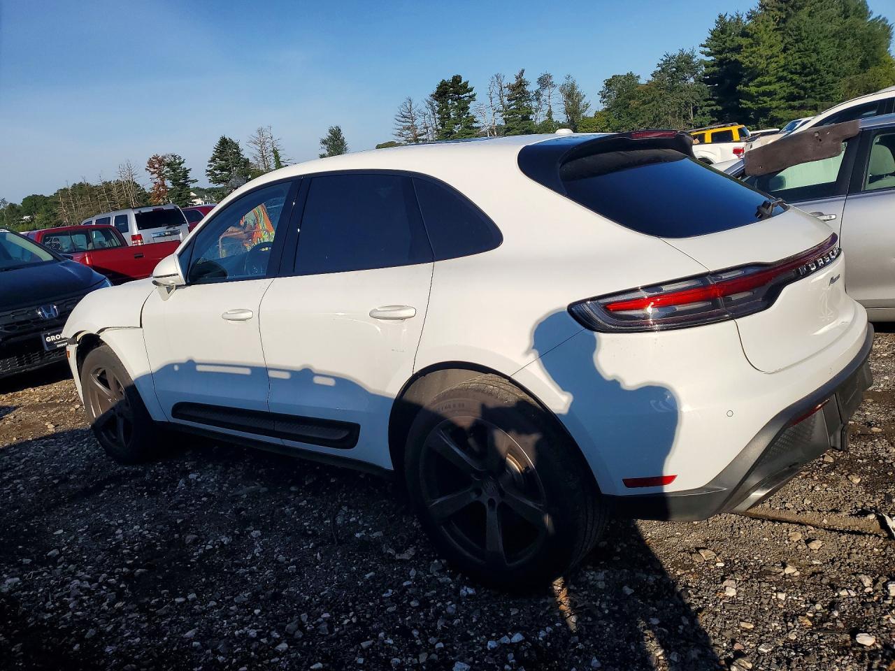 2022 Porsche Macan - Фото 2