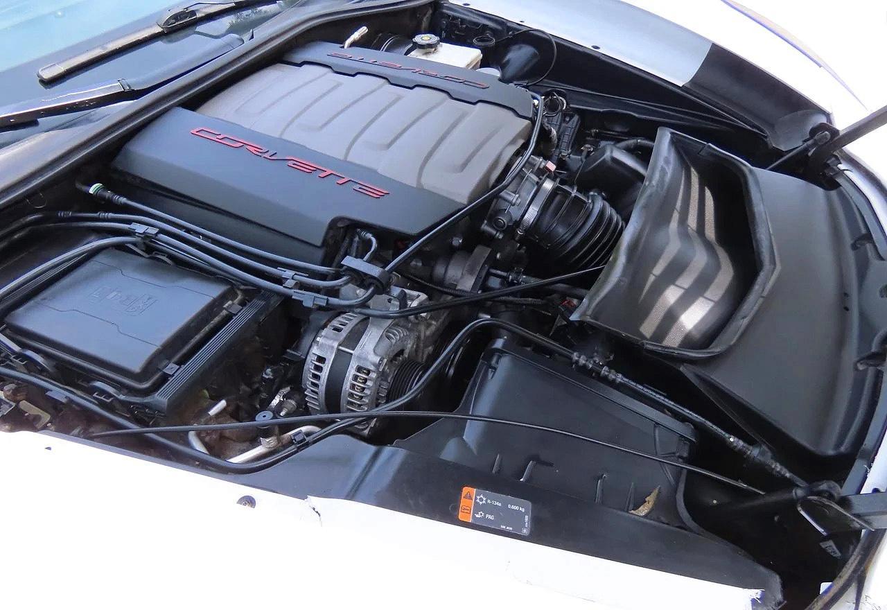 2017 Chevrolet Corvette Stingray Z51 2Lt - Image 7