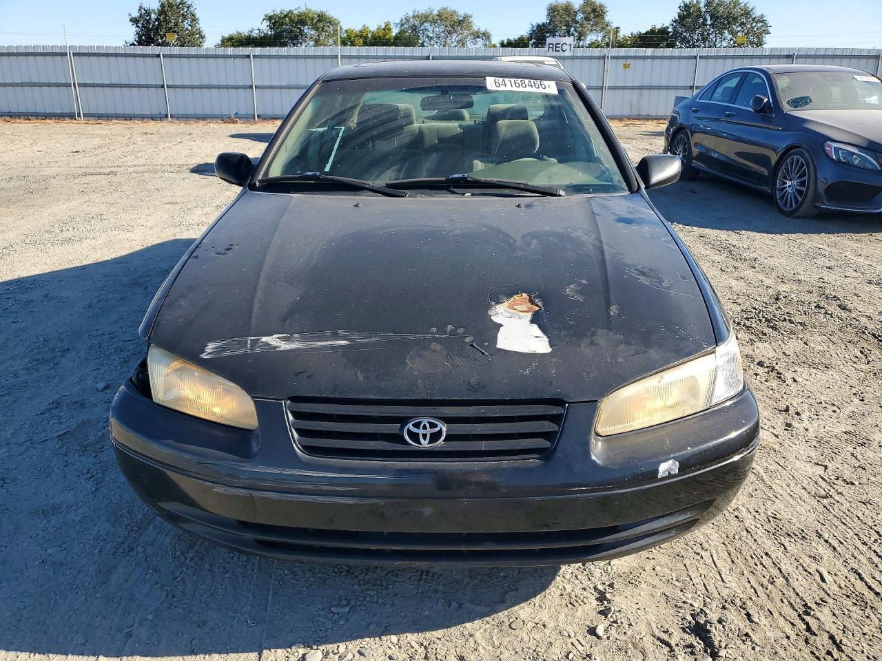 1998 Toyota Camry Le V6 - Image 5