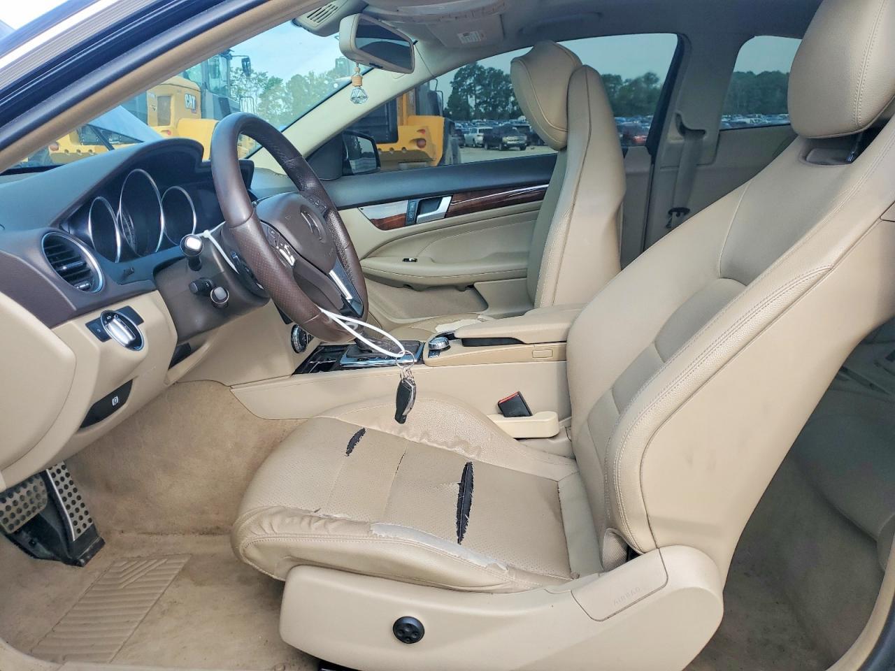 2015 Mercedes-Benz C 250 - Image 7