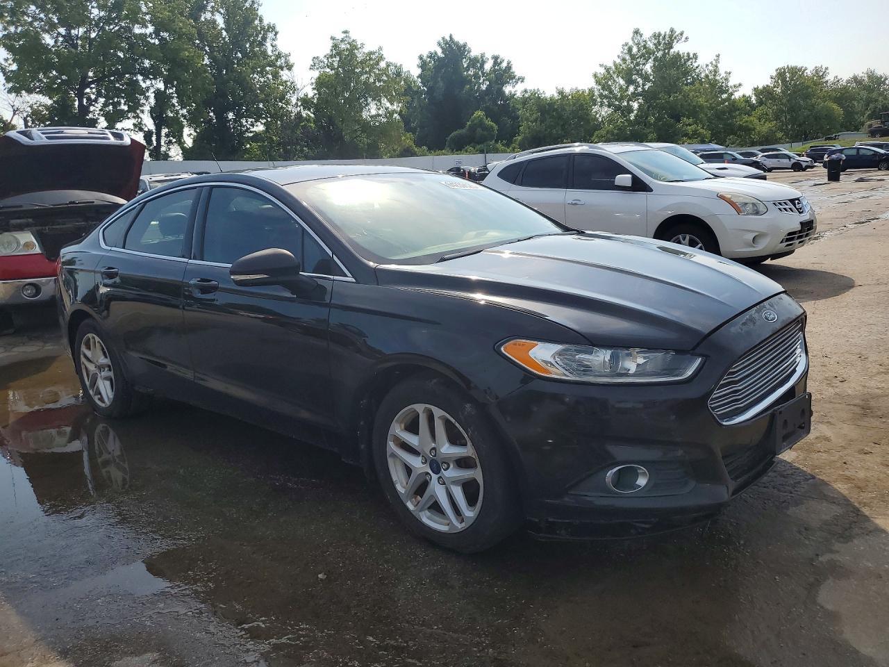2016 Ford Fusion Se - Фото 4