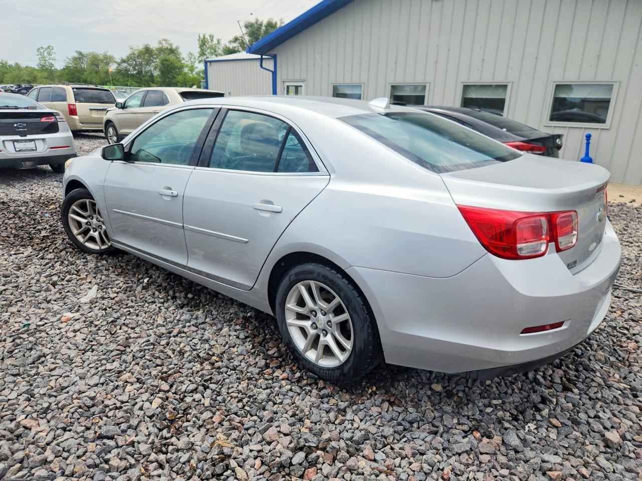 2013 Chevrolet Malibu 1Lt - Фото 2