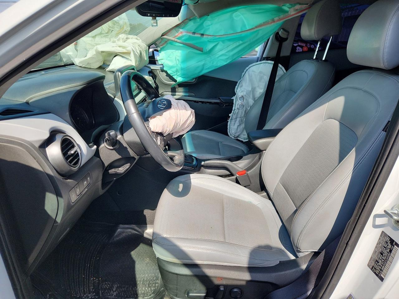 2020 Hyundai Kona Limited - Image 7