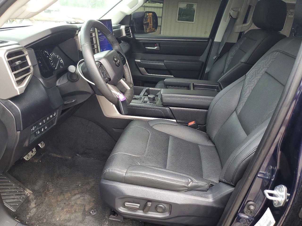 2024 Toyota Tundra Crewmax - Image 7