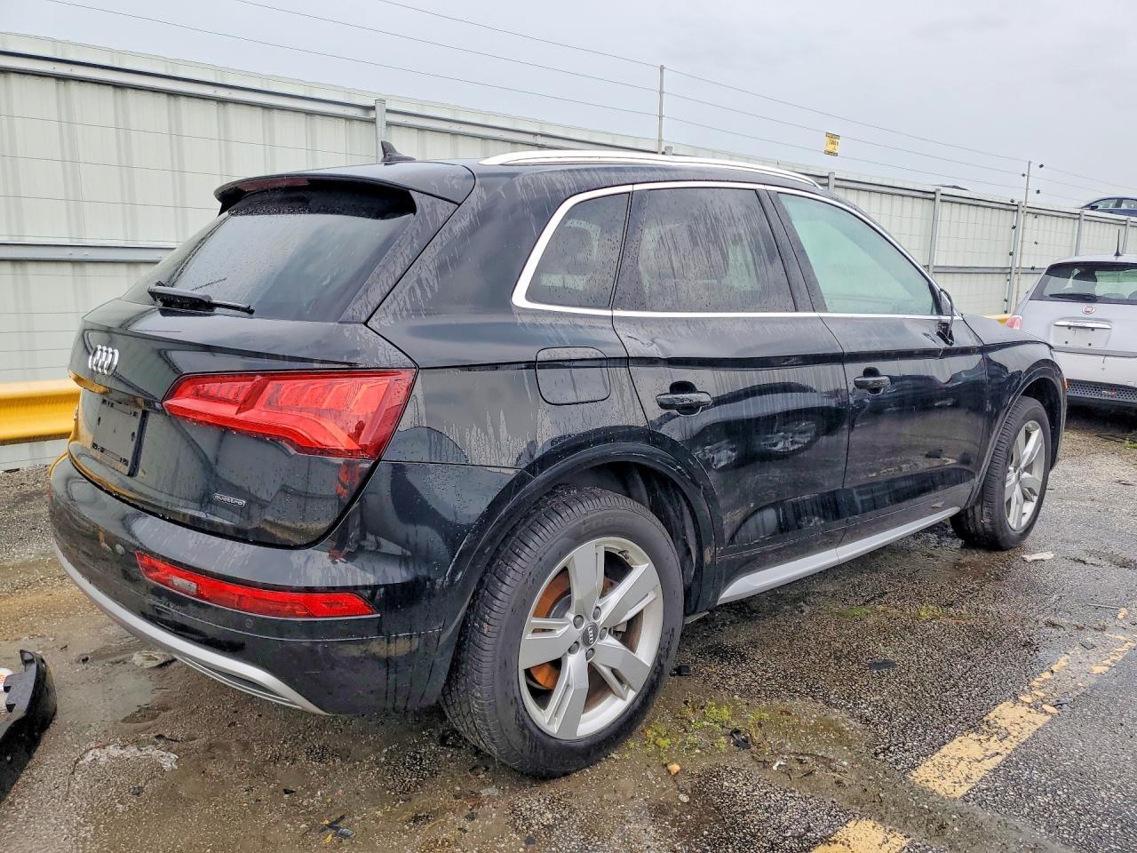 2019 Audi Q5 Premium Plus - Image 3