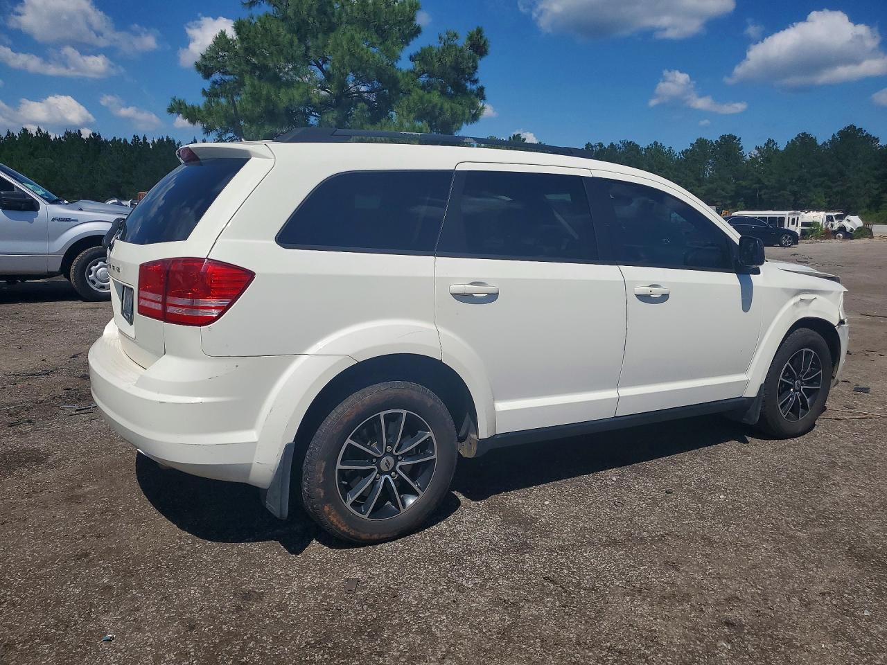 2018 Dodge Journey Se - Фото 3