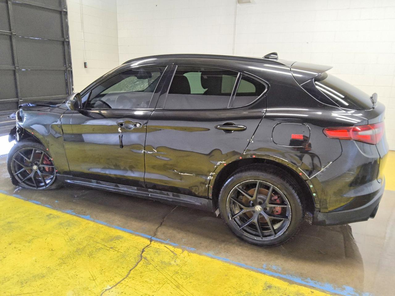 2020 Alfa Romeo Stelvio - Image 2