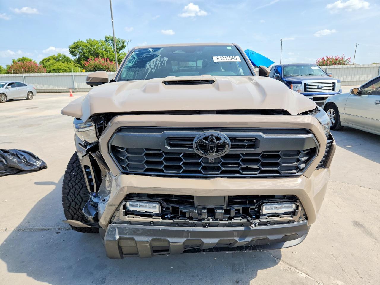 2026 Toyota Tacoma Trd Sport - Image 5