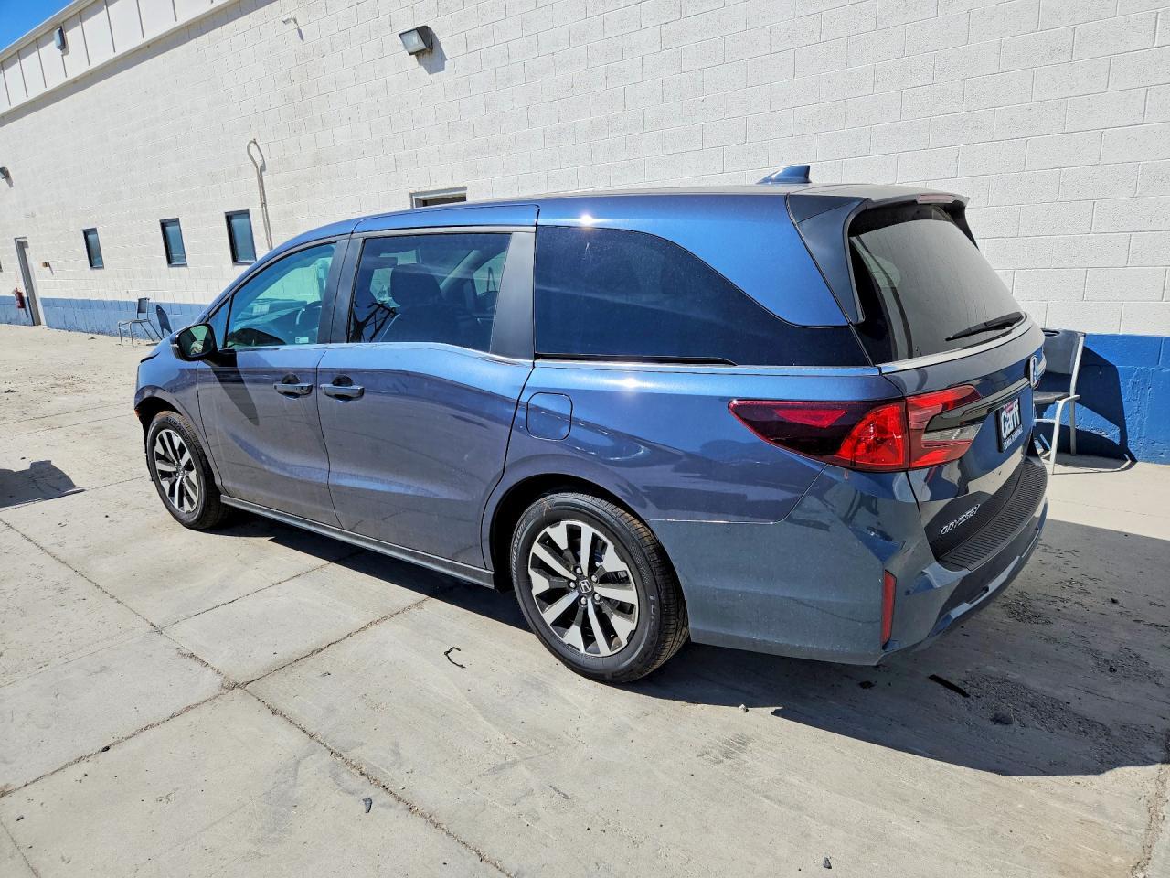 2026 Honda Odyssey Exl - Image 2