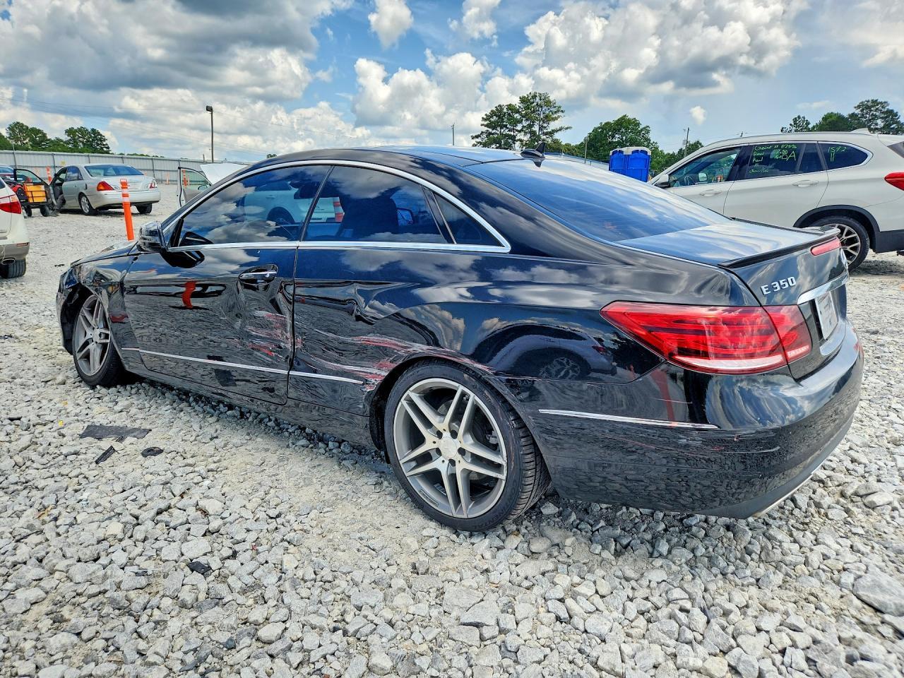 2014 Mercedes-Benz E 350 - Image 2