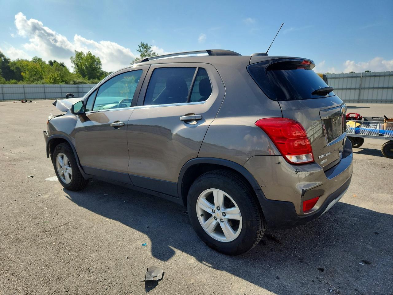 2020 Chevrolet Trax 1Lt - Image 2