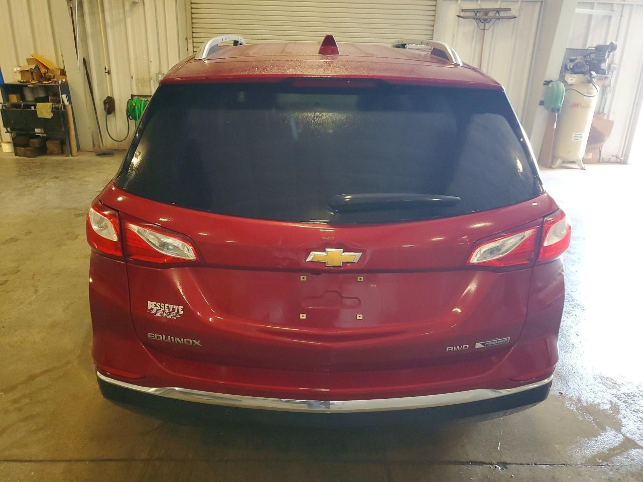 2018 Chevrolet Equinox Premier - Image 6