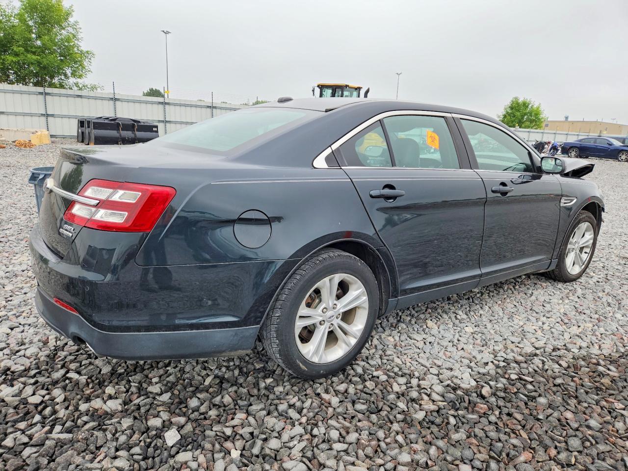 2014 Ford Taurus Sel - Image 3