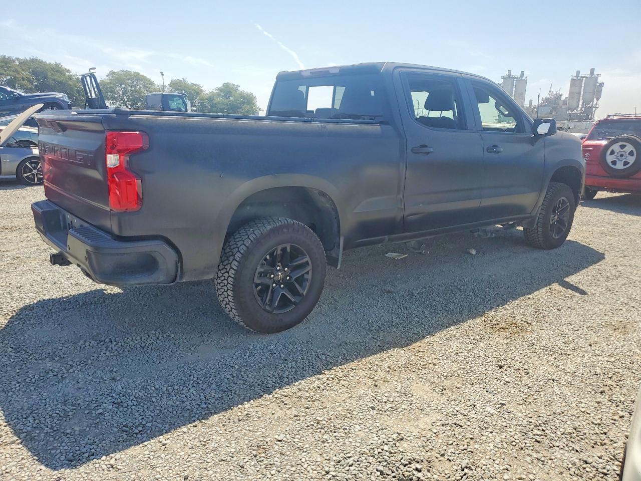 2020 Chevrolet Silverado K1500 Lt Trail Boss - Фото 3