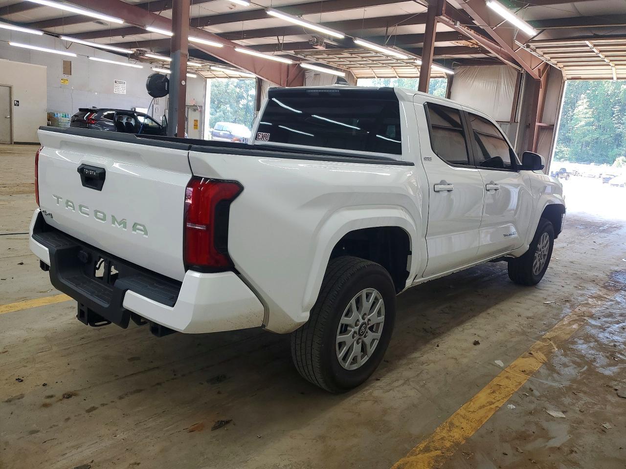 2024 Toyota Tacoma - Image 3