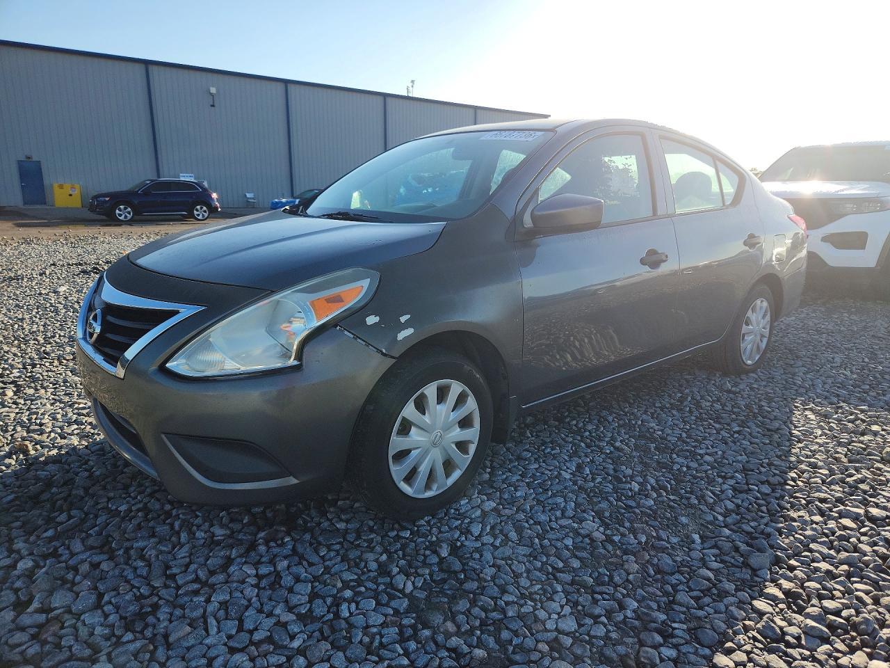 2016 Nissan Versa 1.6 S