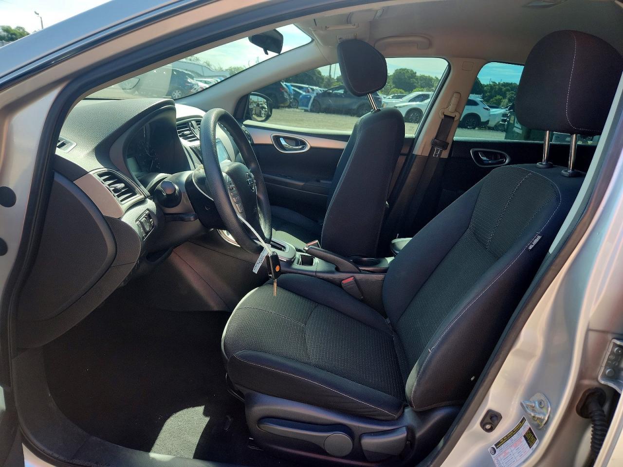 2015 Nissan Sentra S - Фото 7