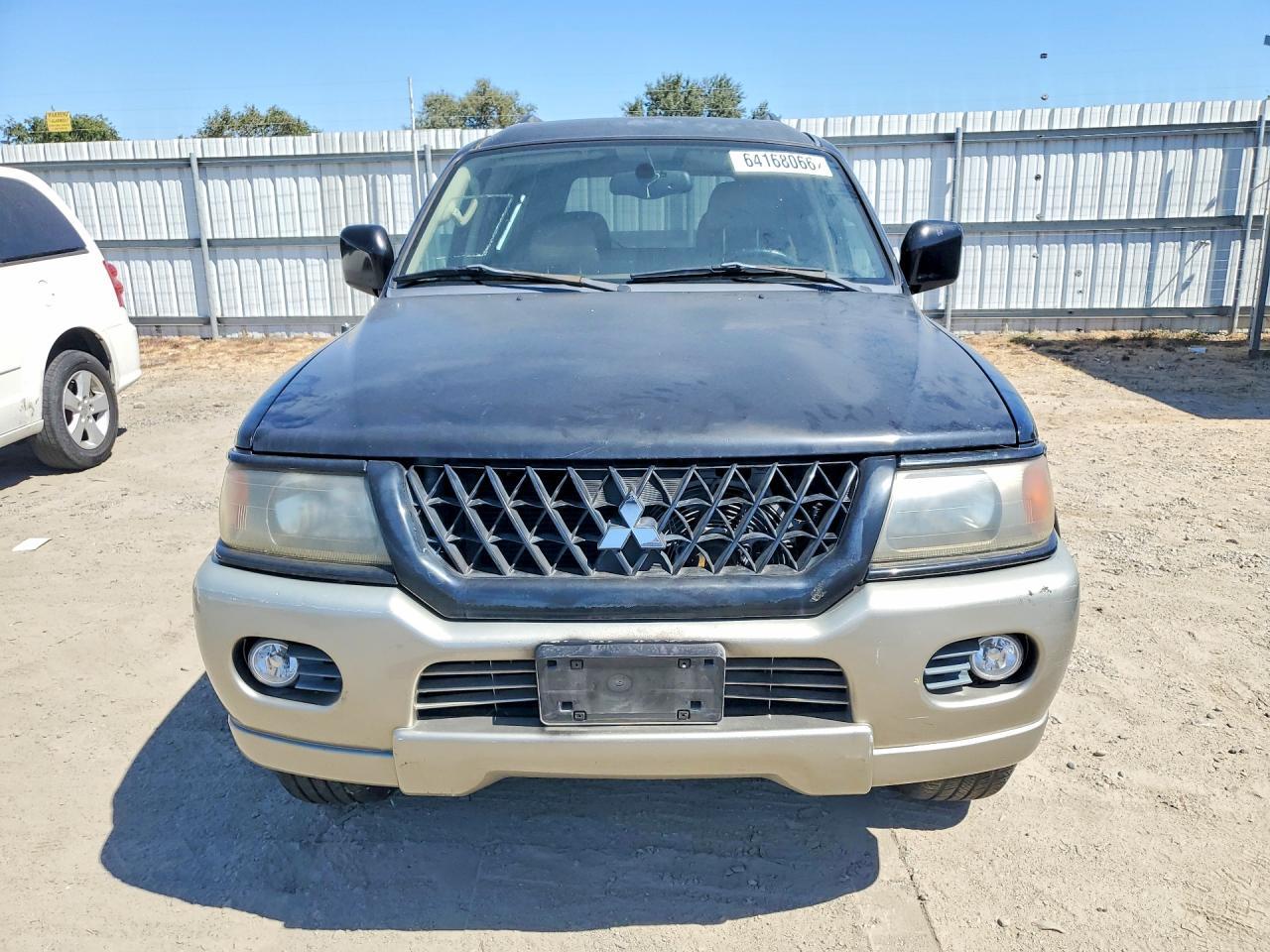 2003 Mitsubishi Montero Sport Limited - Фото 5
