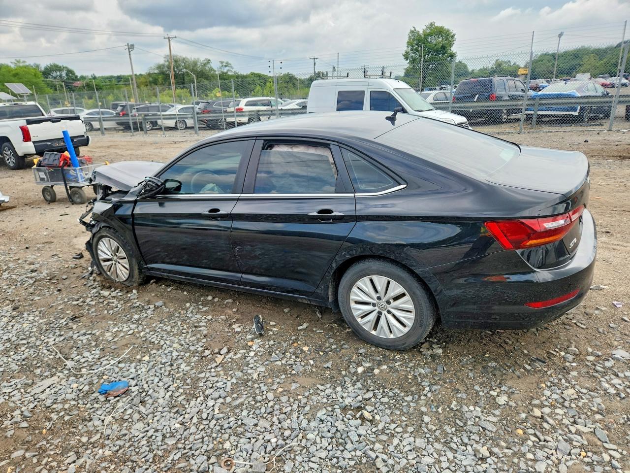 2019 Volkswagen Jetta S - Фото 2