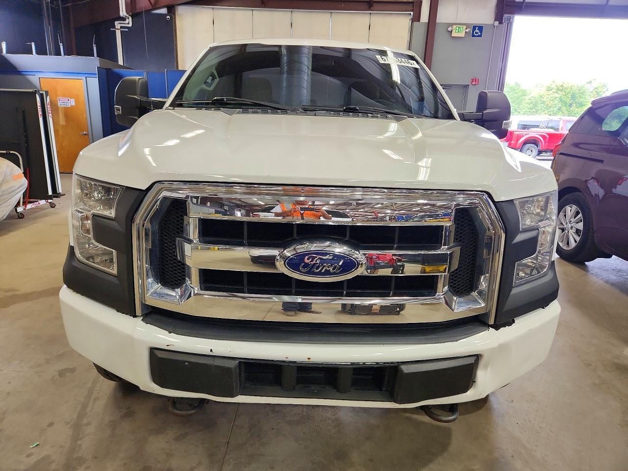 2017 Ford F150 Super Cab - Image 5