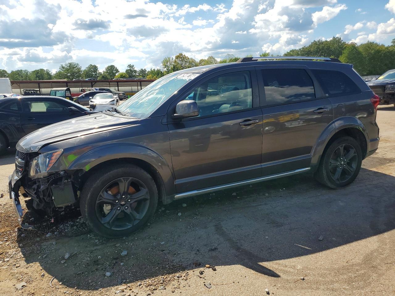 2018 Dodge Journey Crossroad