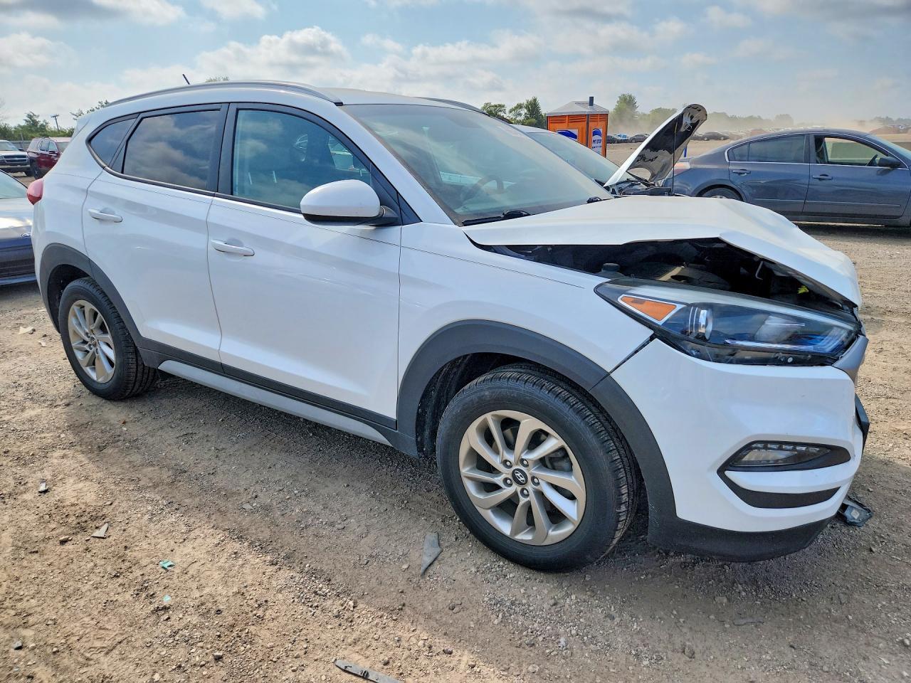 2017 Hyundai Tucson Se - Фото 4