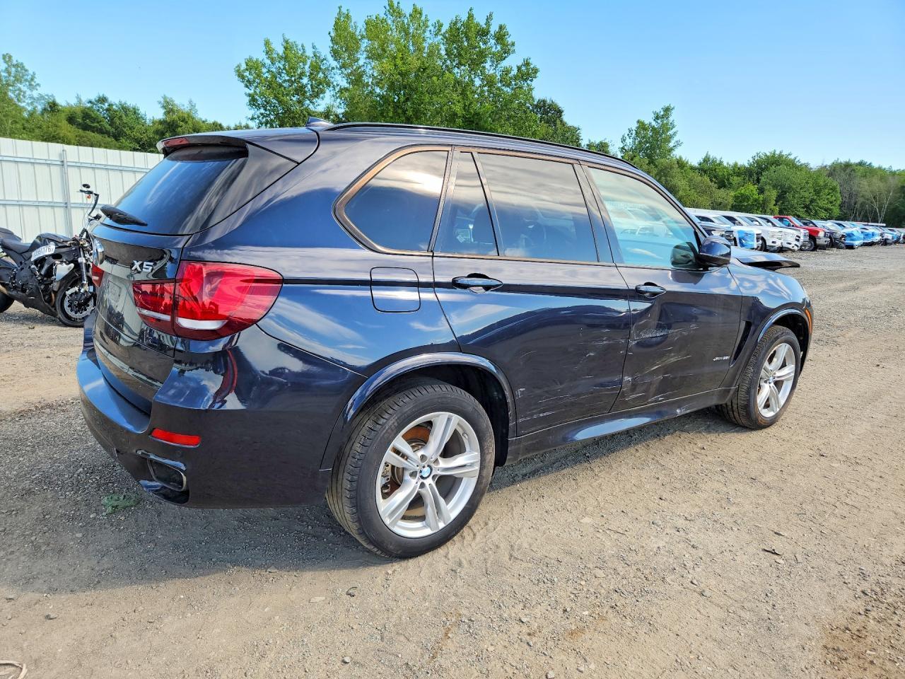2014 BMW X5 xDrive35I - Фото 3