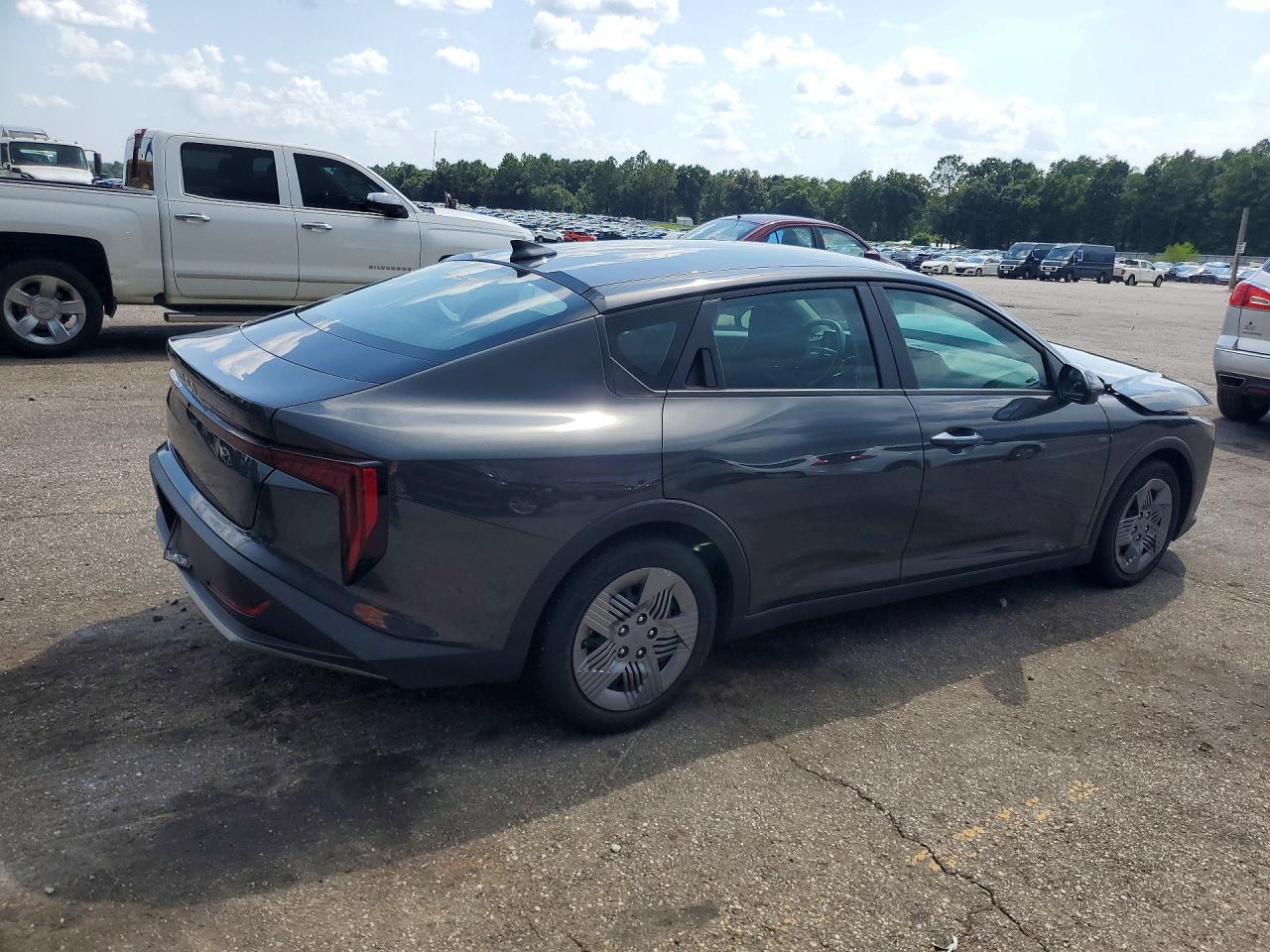2025 Kia K4 Lx - Фото 3