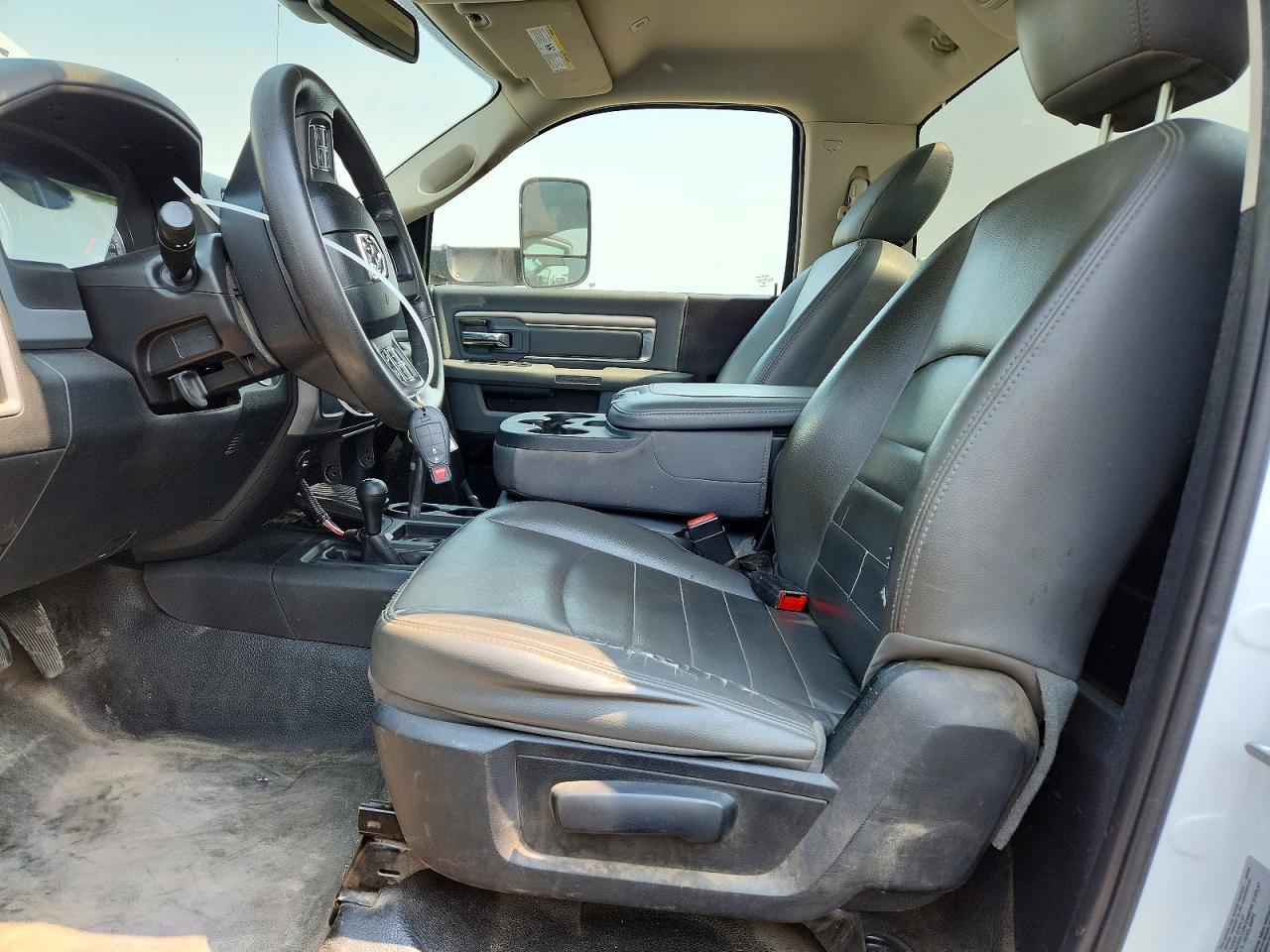 2017 Ram 5500 Hd Drw 4Wd Svc Body - Image 7