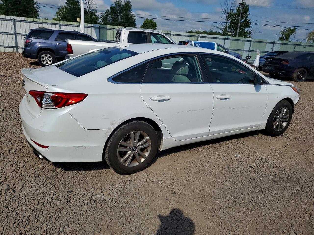 2016 Hyundai Sonata Se - Image 3