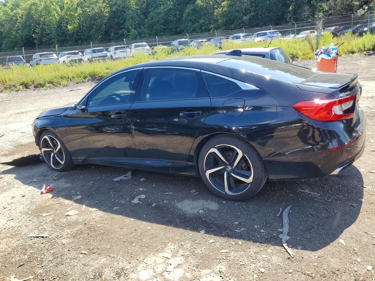 2021 Honda Accord Sport - Фото 2