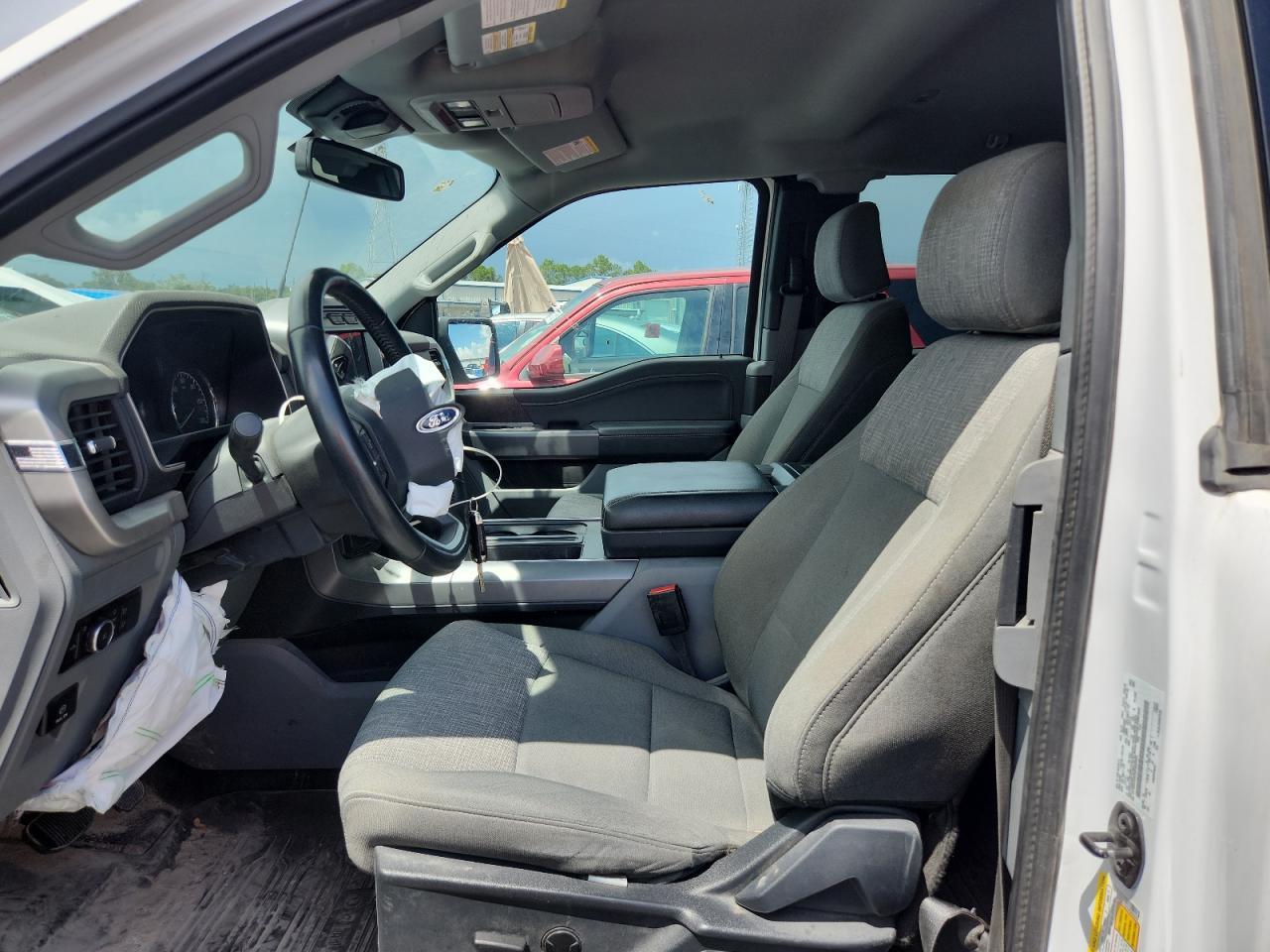 2022 Ford F150 Super Cab - Фото 7