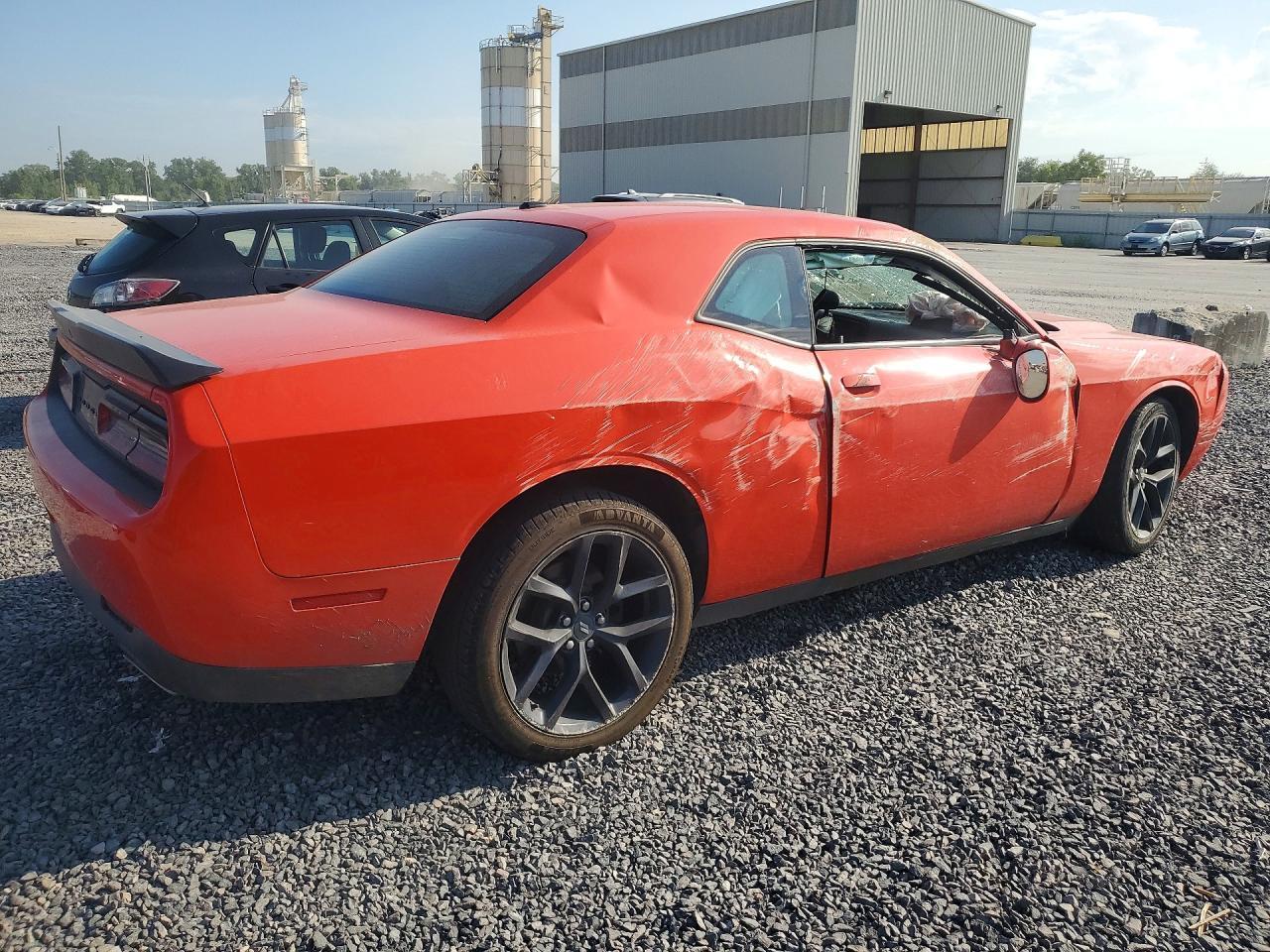 2020 Dodge Challenger Sxt - Фото 3