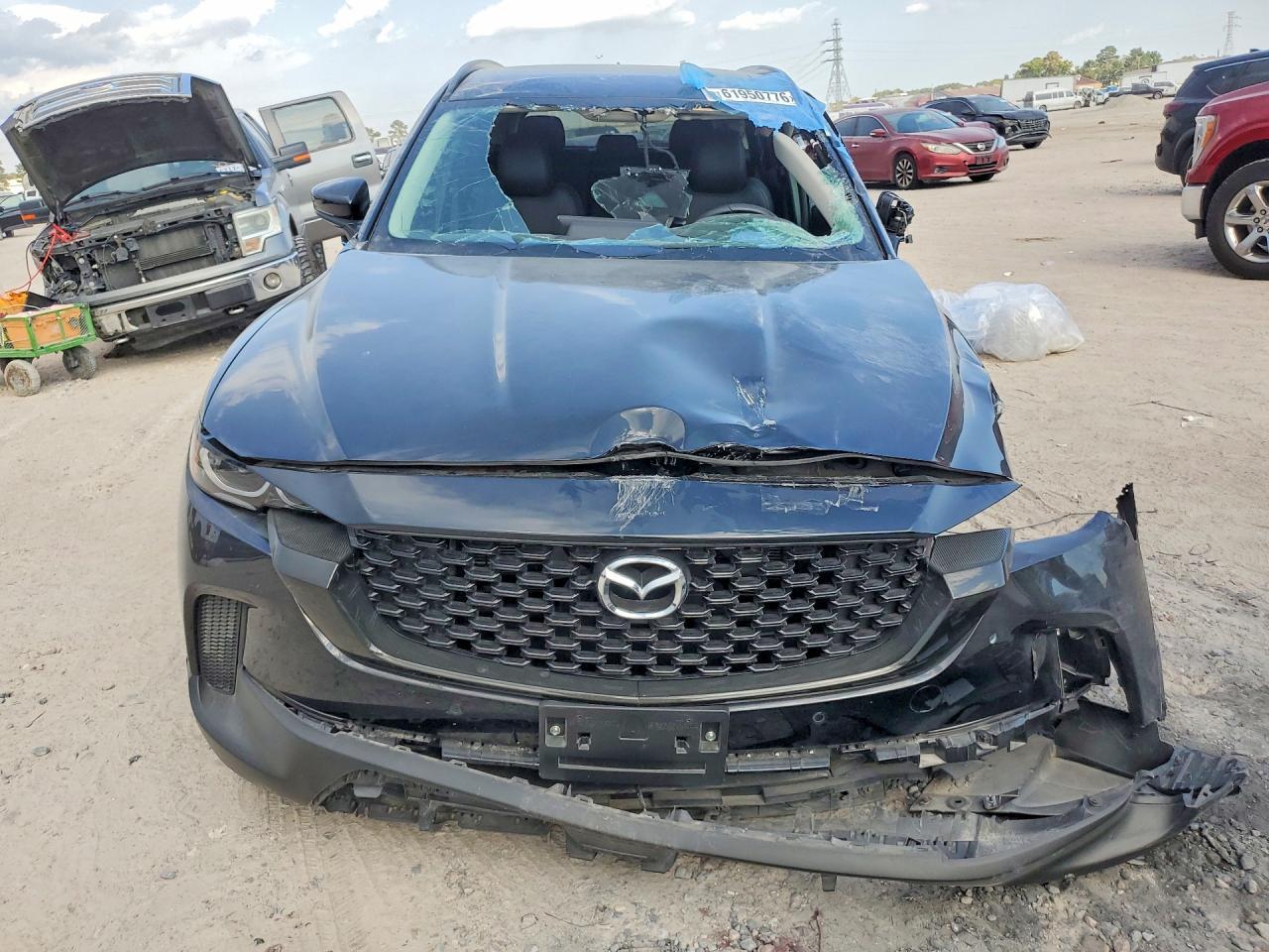 2026 Mazda Cx-50 Premium - Image 5