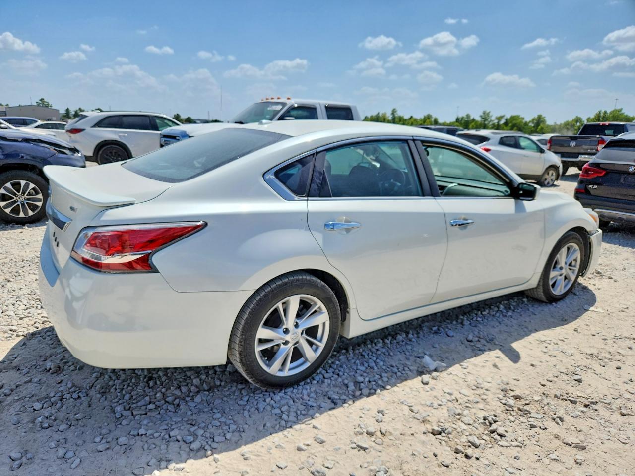 2015 Nissan Altima 2.5 Sv - Image 3