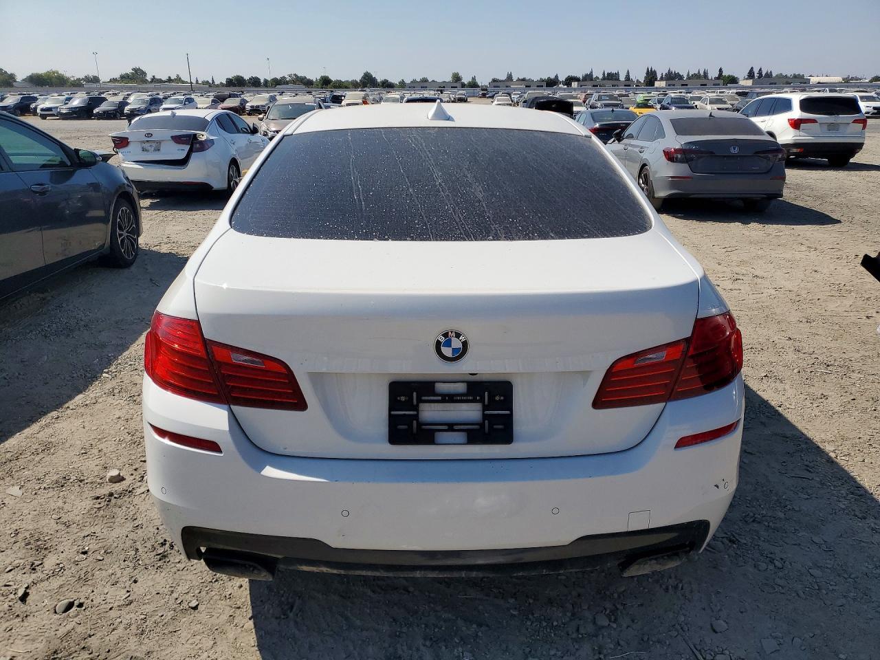 2016 BMW 550 Xi - Фото 6