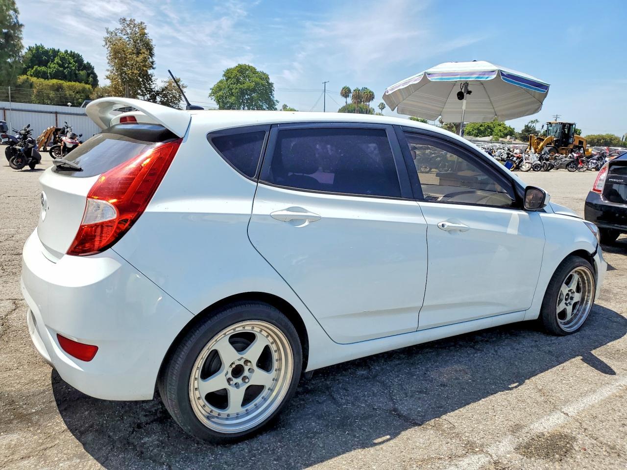 2014 Hyundai Accent Gs - Фото 3