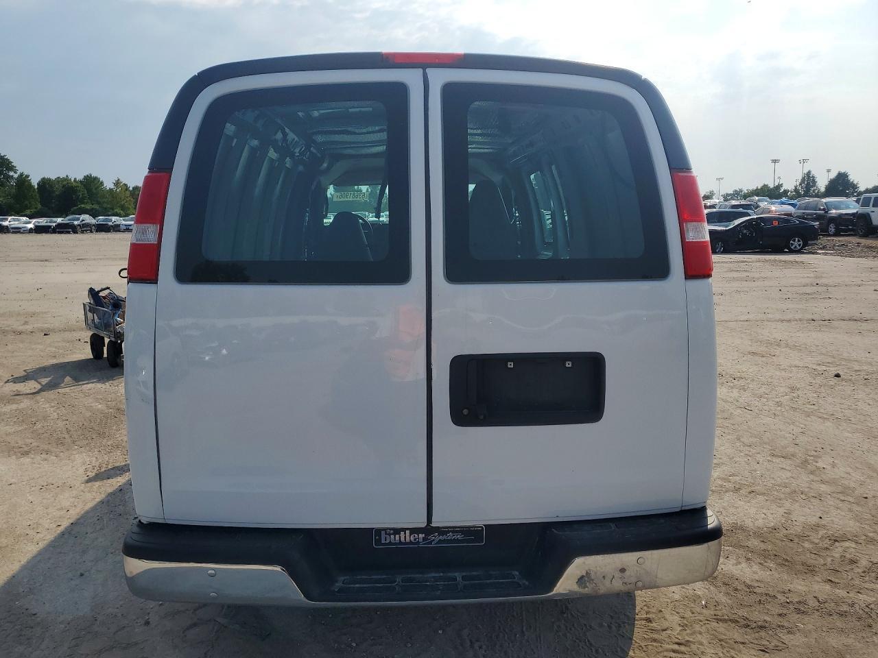 2020 Chevrolet Express G2500 - Фото 6