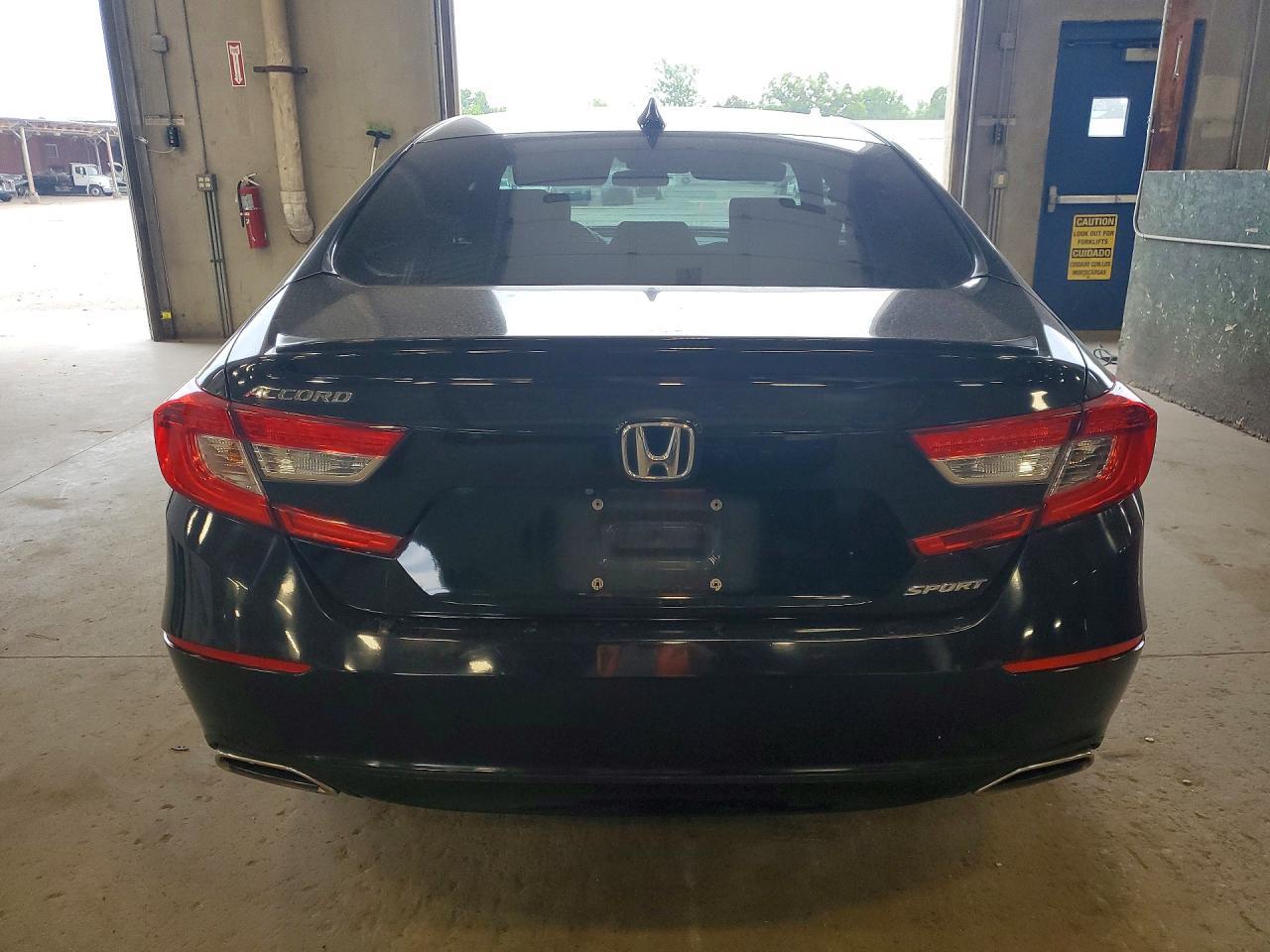 2018 Honda Accord Sport - Фото 6