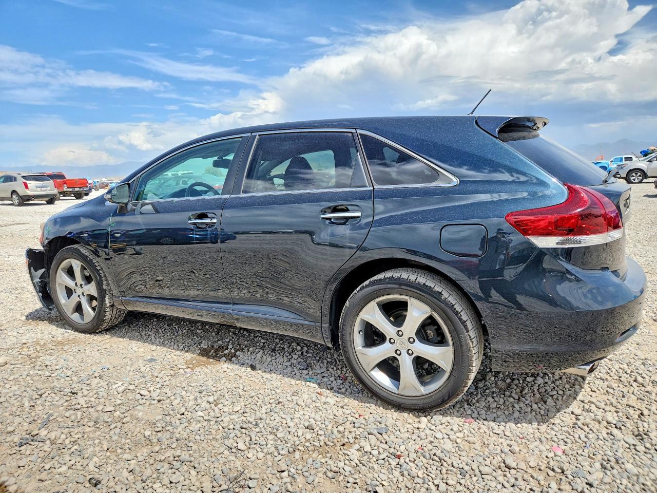 2013 Toyota Venza Xle - Image 2