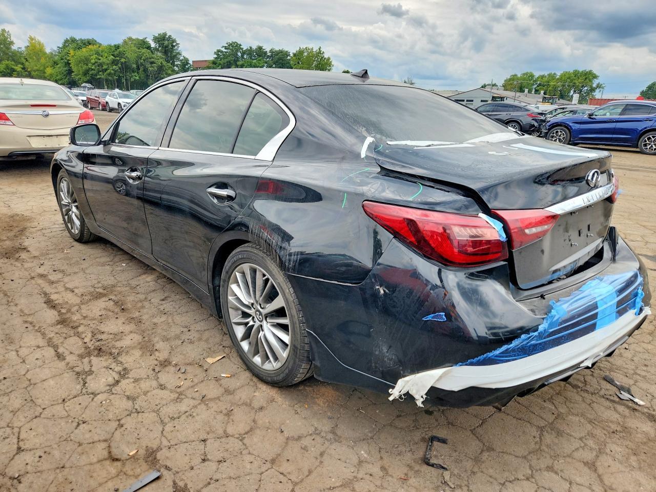2020 Infiniti Q50 3.0T Luxe - Фото 2