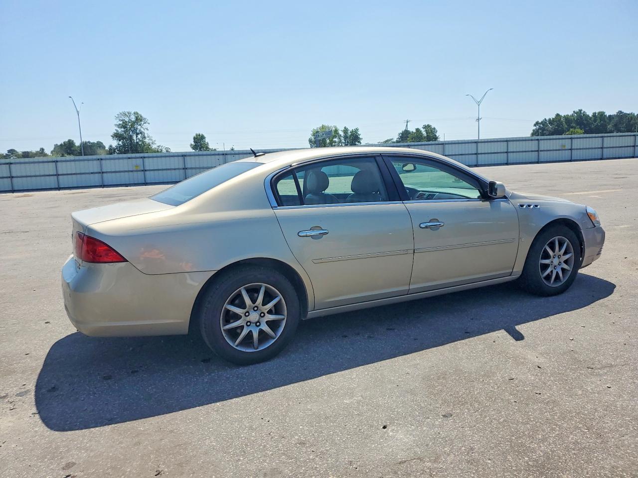 2007 Buick Lucerne Cxl - Image 3
