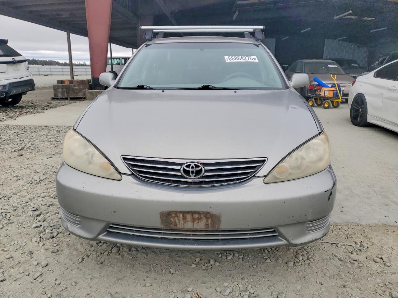 2005 Toyota Camry Le - Фото 5