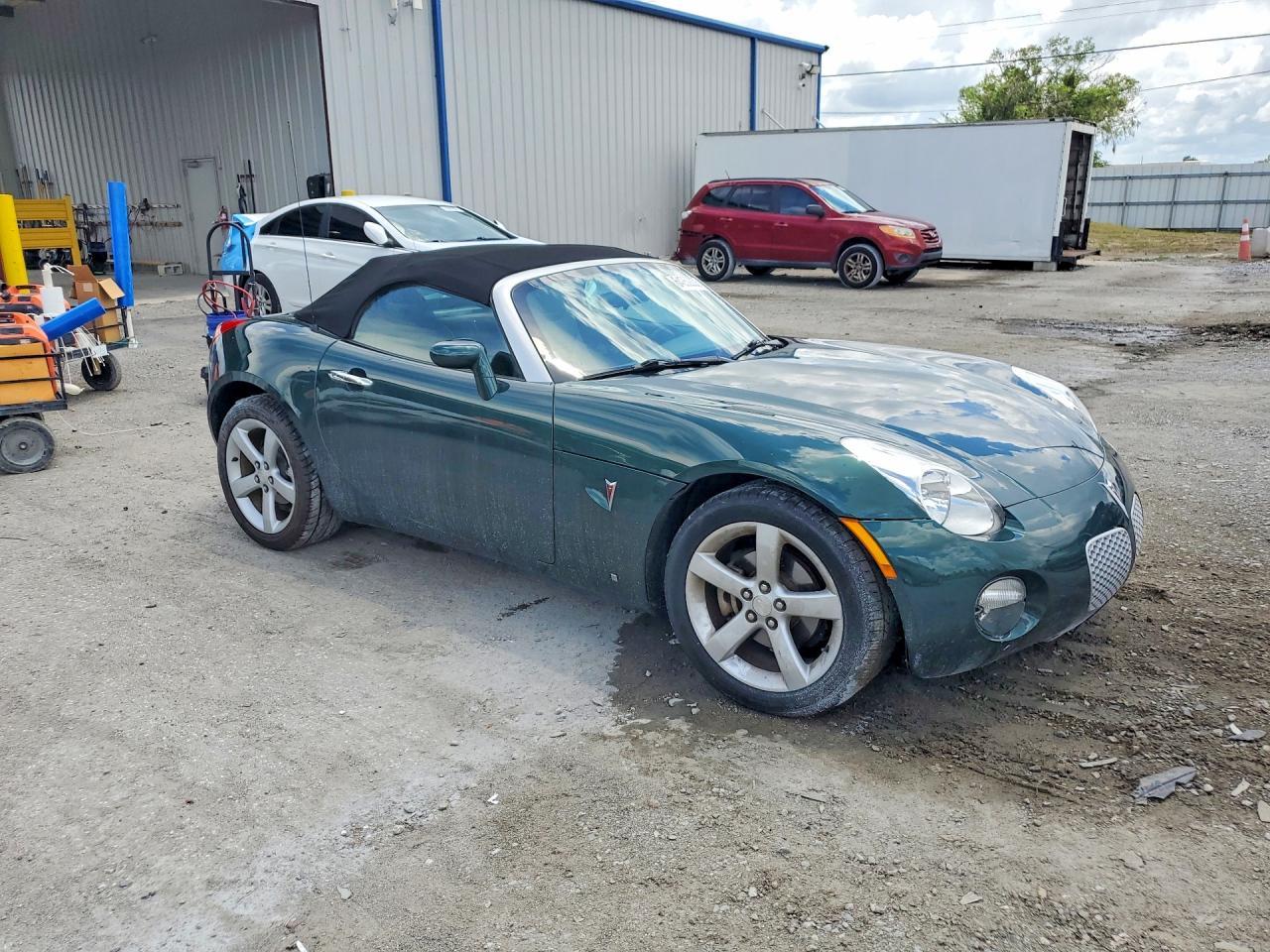 2006 Pontiac Solstice - Image 4