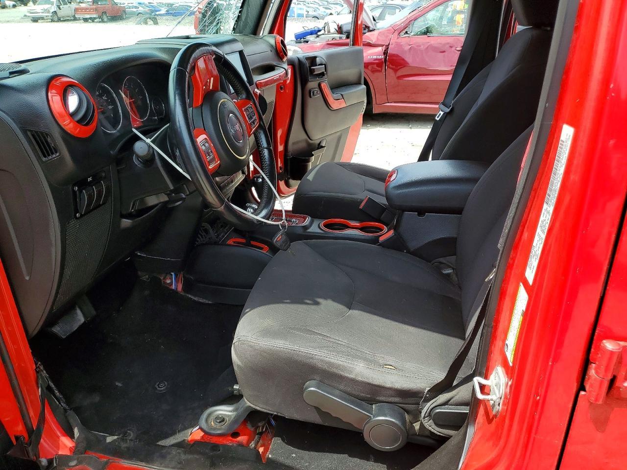 2015 Jeep Wrangler Unlimited Sport - Фото 7
