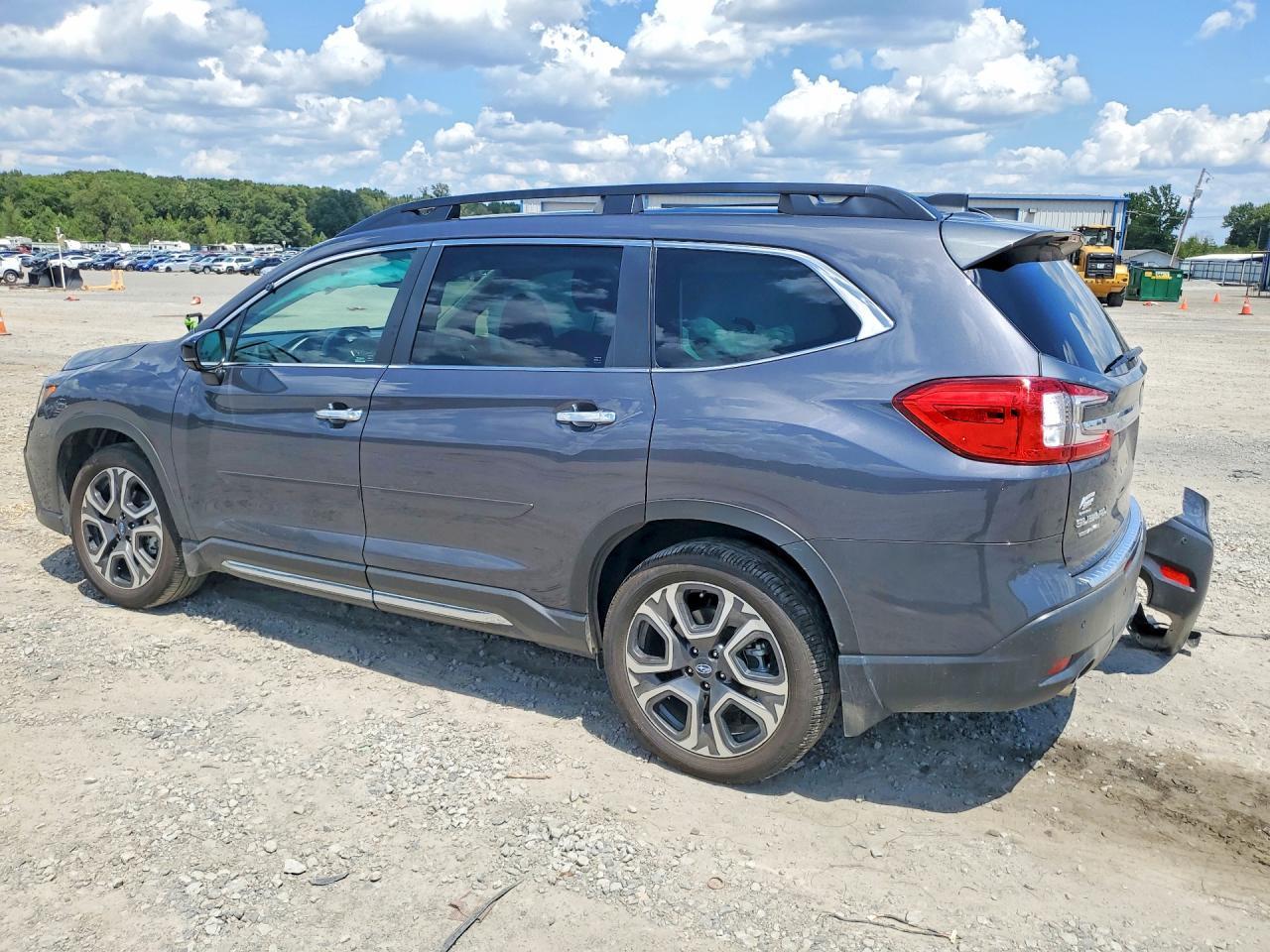 2025 Subaru Ascent Touring - Фото 2