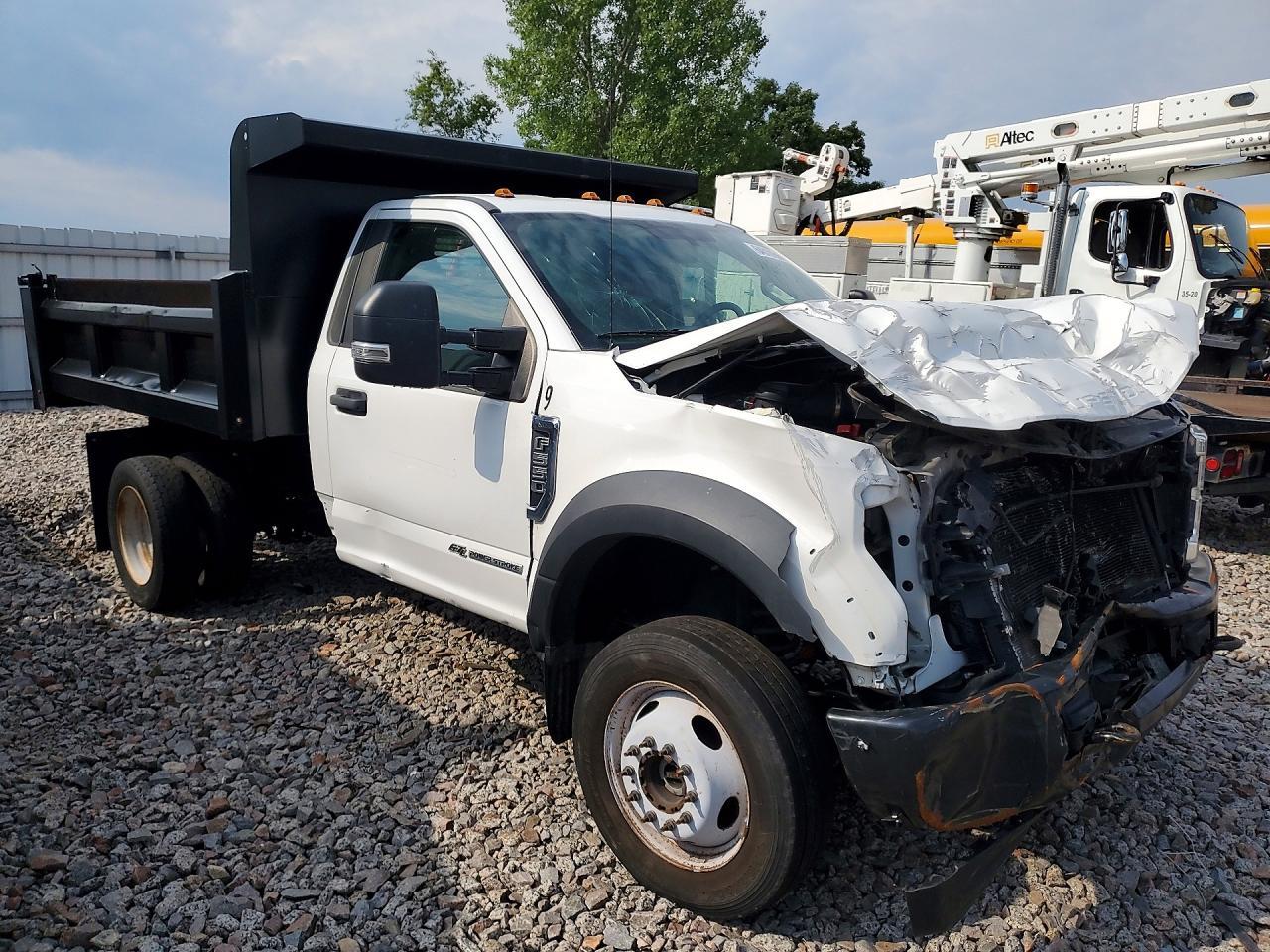 2019 Ford F550 Super Duty Dump Truck - Фото 4