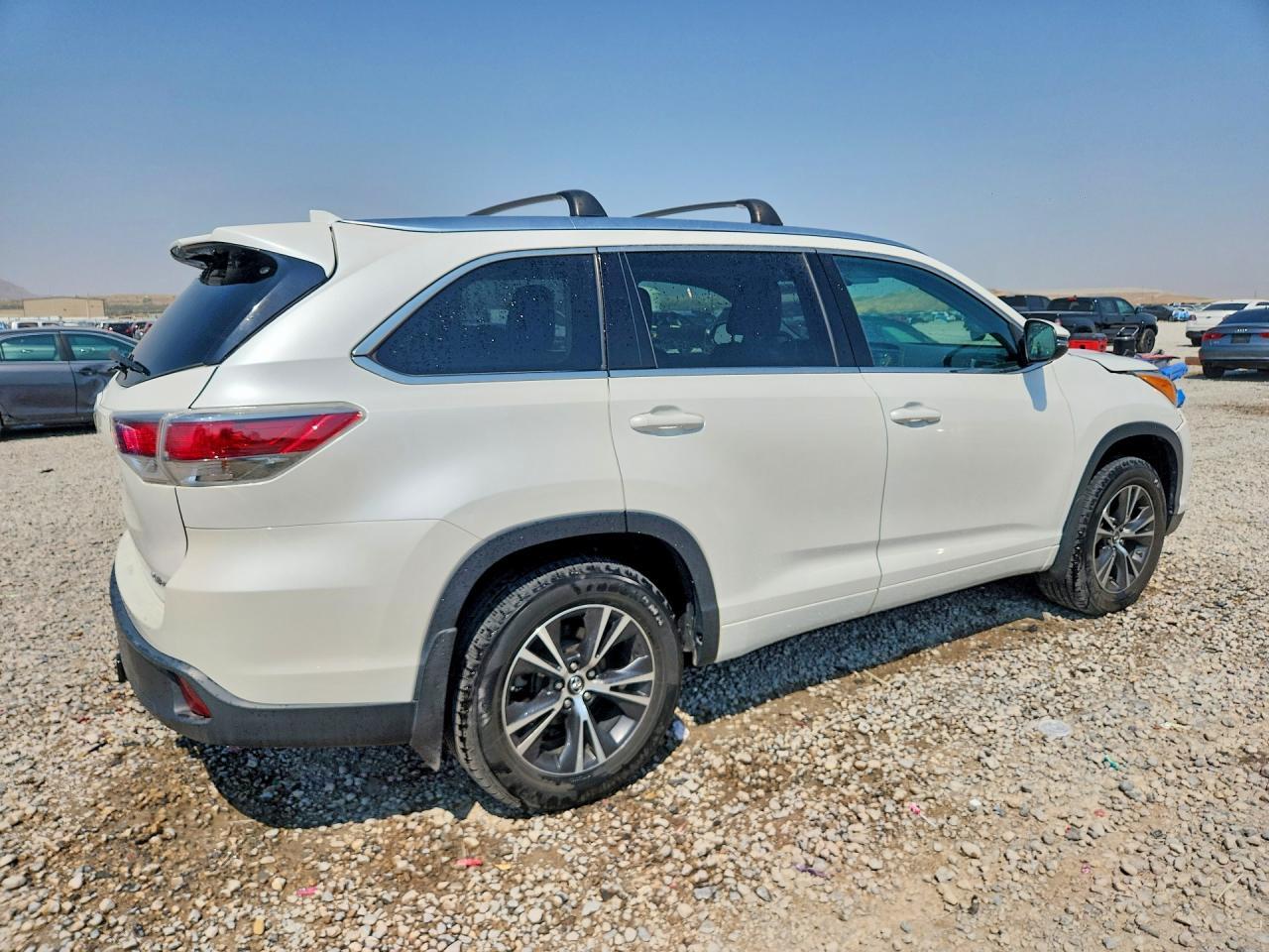 2016 Toyota Highlander Xle - Фото 3